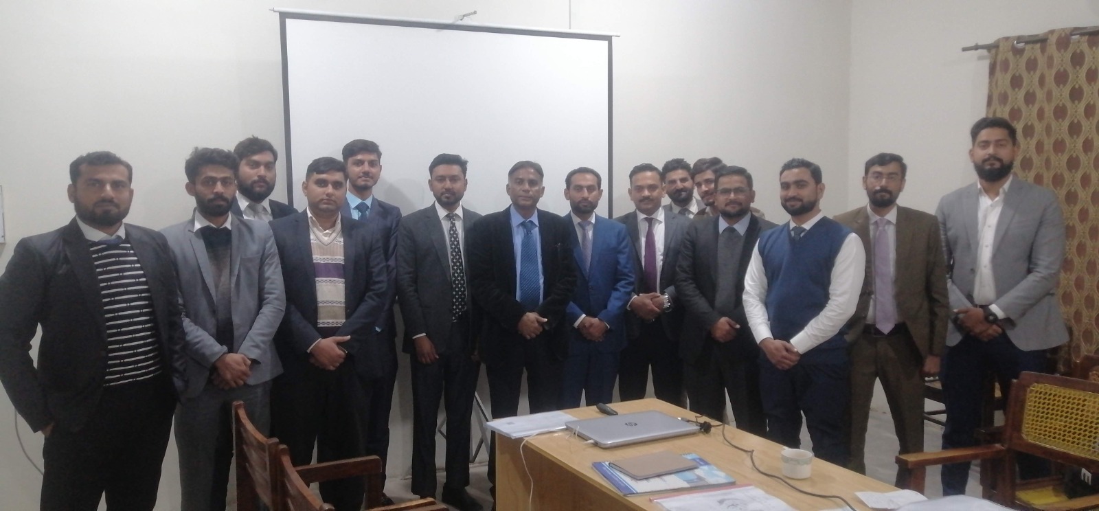 Zulfiqar Ali Qureshi conducting a professional development program
